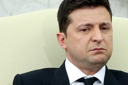 Зеленского обвинили в неумелом управлении Украиной