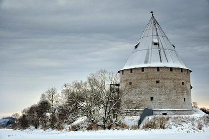 Передвижная фотовыставка «Эхо прошлых лет» открылась в Великом Новгороде