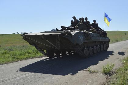 В ЛНР сообщили об украинской военной технике в жилых районах Донбасса