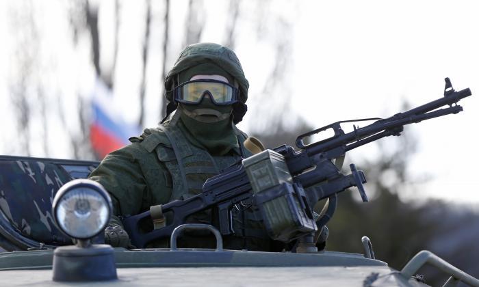 Россия постоянно держит мощную наступательную группировку вокруг Украины, — Офис Президента