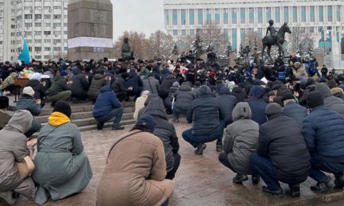 «Тяжелая ситуация. Жаль, пострадало много невиновных людей». Российский футболист рассказал о протестах в Казахстане