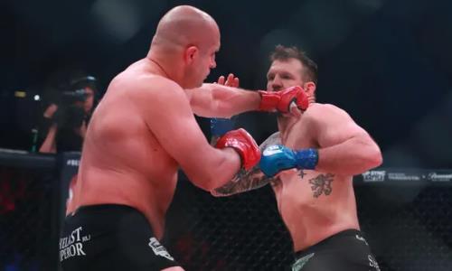 Видео кровавого нокаута в реванше Емельяненко — Бейдер за титул чемпиона Bellator