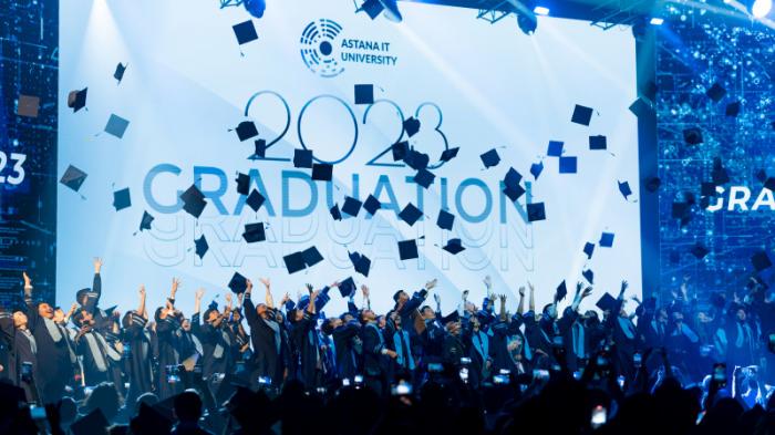 Министр науки и высшего образования поздравил выпускников Astana IT University
                04 июля 2023, 11:03