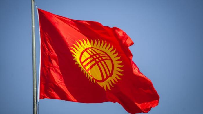 Кыргызстан меняет флаг: президент страны подписал закон
                22 декабря 2023, 19:54