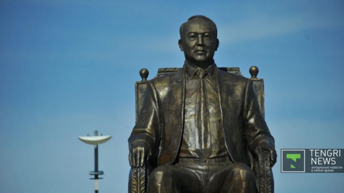 Что будет с остальными памятниками Назарбаеву в Астане
                12 января 2024, 19:33