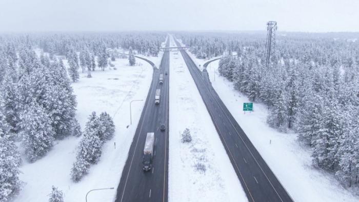 Четыре участка автодорог закрыли в трех областях Казахстана
                23 января 2024, 00:20