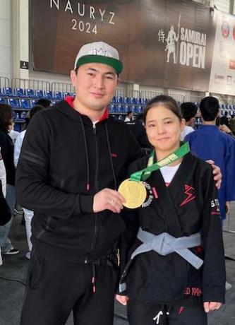 12-летняя джитсерша стала чемпионом международного турнира в Алматы