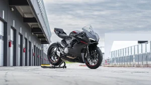 Aly Goni Beli Ducati Panigale V2: 9 Potret Mewah yang Bikin Fans Terpukau