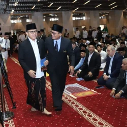 Buntut Perang Timur Tengah: Qatar, Kuwait, dan UEA Hanya Izinkan Salat Idulfitri di Masjid, Dampak Penutupan Selat Hormuz Mengguncang Ekonomi Global