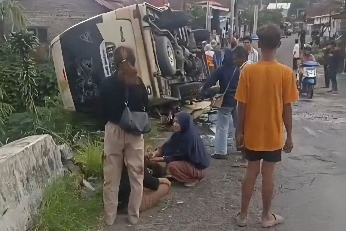 Elf Terguling di Jalan Panjalu‑Cikijing, 6 Pemudik Tewas dalam Tragedi Malam Hari