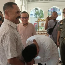 FX Rudy Tiba di Loji Gandrung Solo, Dari Tuan Rumah Jadi Tamu di Open House Bergengsi!