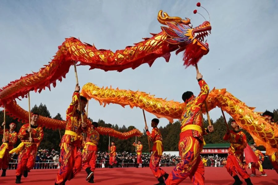 Hong Kong 2026: Dari Bunga Same‑Day hingga Ancaman Typhoon dan Kekuasaan Polisi Baru