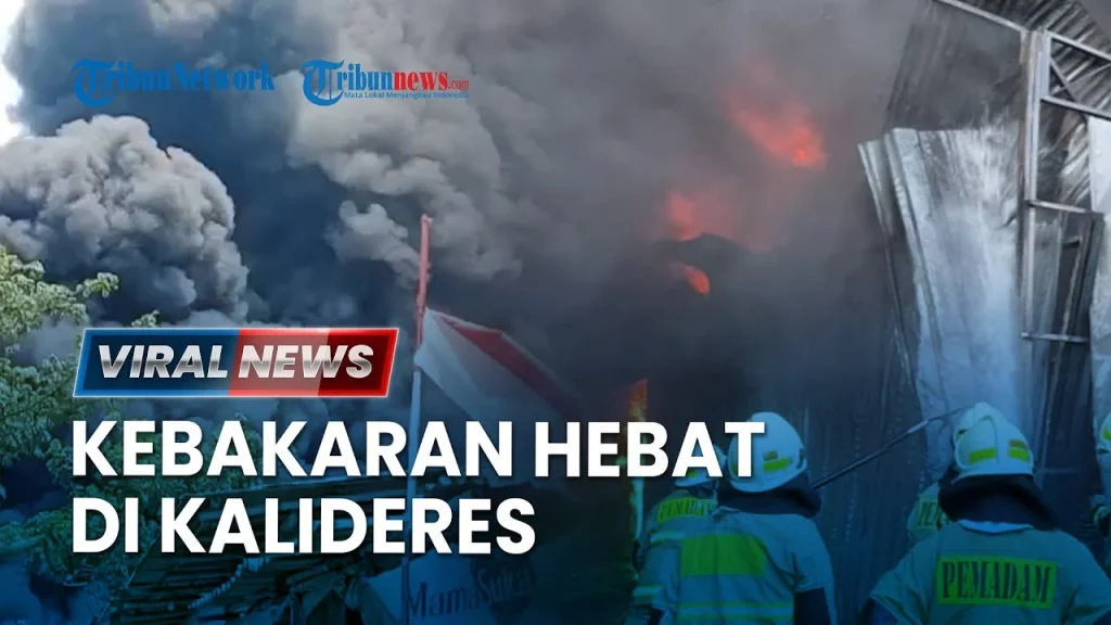 Kebakaran Hebat di Kalideres Bakar Lapak Semi Permanen, 18 Mobil Pemadam Dikerahkan; Kebakaran Serupa Menerjang SMAN 84 Jakarta Kebakaran Hebat di Kalideres Bakar Lapak Semi Permanen, 18 Mobil Pemadam Dikerahkan; Kebakaran Serupa Menerjang SMAN 84 Jakarta
