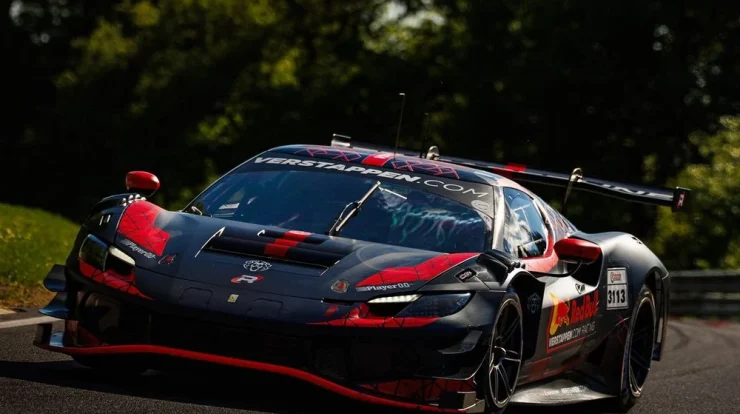 Max Verstappen Dihukum Diskualifikasi di Nurburgring GT3: Kontroversi, Kritik, dan Dampak Tim