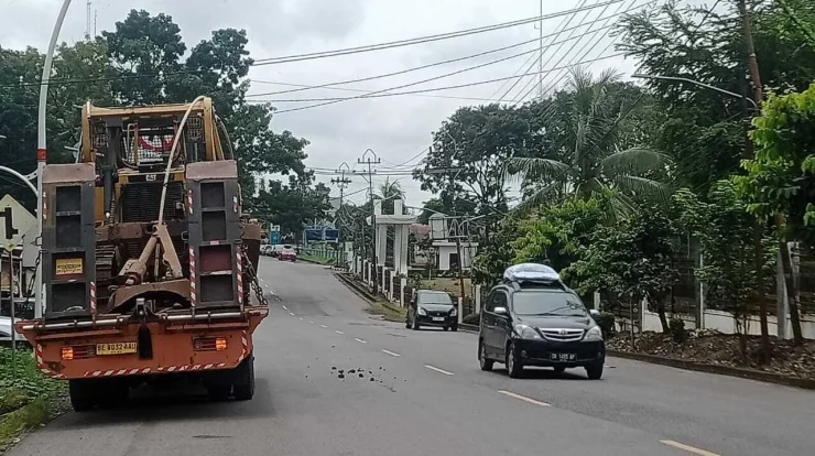 Misi Kilat Kemen PU: 1.461 Alat Berat Siap Menangani Jalan Rusak Selama Mudik