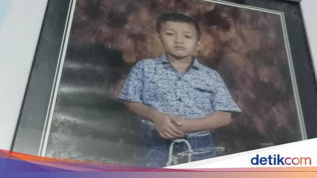Misteri Bocah 8 Tahun Hilang di Karanganyar: Pintu Terbuka, Gembok Hilang, Jejak Menghilang di Malam Hari