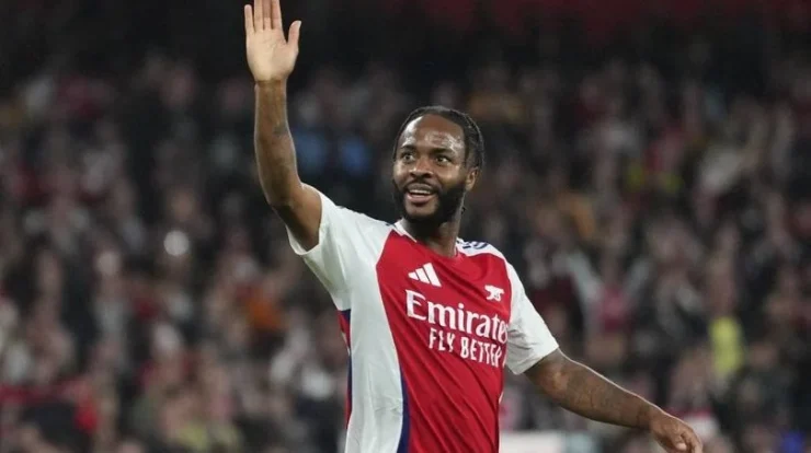 Raheem Sterling Bersinar di Feyenoord: Dari Assist Penting Hingga Pencapaian di Premier League