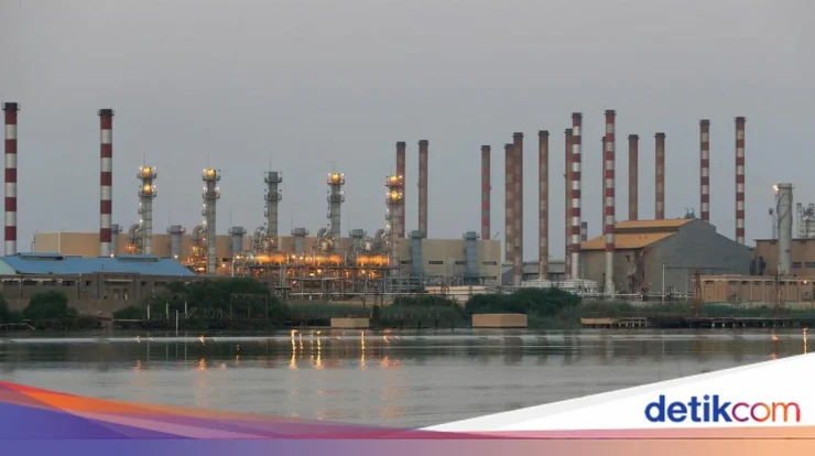 Serangan Iran Guncang Pasokan Energi Global: LNG Qatar Terkunci, Harga Minyak Meroket 7%
