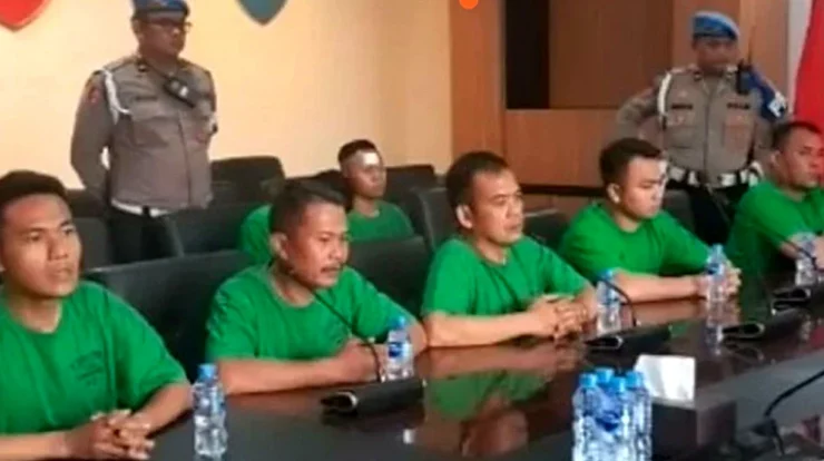 Skandal Penyiraman Air Keras pada Aktivis KontraS: TNI Selidiki 4 Prajurit, Publik Tuntut Penanganan Sipil