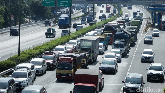 172 Juta Kendaraan Menguasai Jalan Indonesia: Kerugian Ekonomi Puluhan Triliun Mengguncang Nasional
