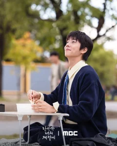 5 Kebahagiaan Song Ha Young yang Menyentuh Hati di Akhir In Your Radiant Season