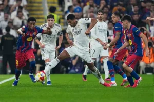 Álvaro Arbeloa Balas Isu Konflik, Tetap Tegas di Tengah Sorotan Real Madrid