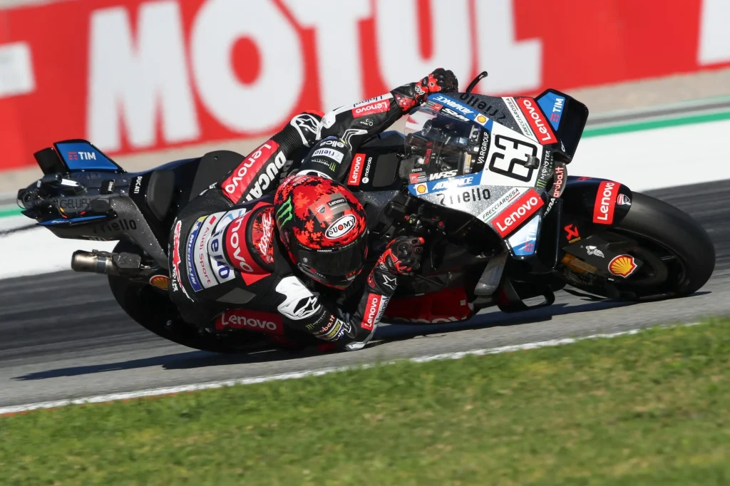 Aprilia Siapkan Revolusi MotoGP 2027 dengan Bagnaia: Janji Bos Rivola Mengguncang Grid