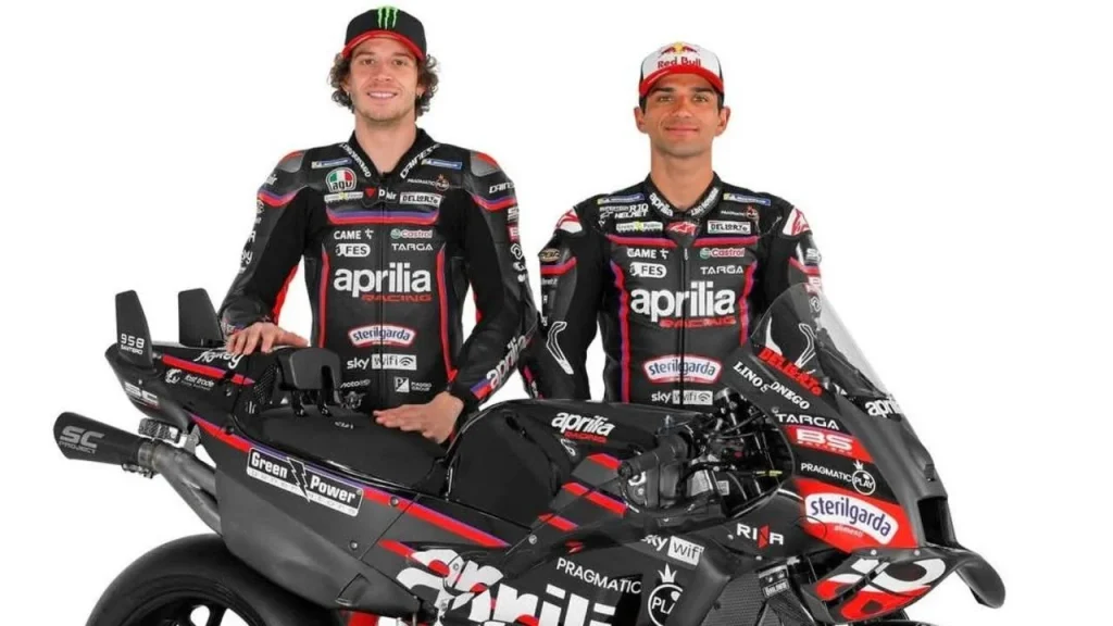 Bagnaia di Radar Aprilia 2027: Bos Rivola Ungkap Rencana Besar untuk Mengguncang Grid MotoGP Bagnaia di Radar Aprilia 2027: Bos Rivola Ungkap Rencana Besar untuk Mengguncang Grid MotoGP