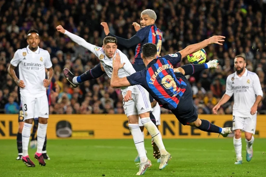 Barcelona Kuat di Puncak La Liga, Real Madrid Tersendat Imbang Girona