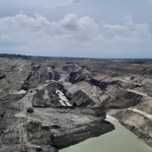 BUMI Resources Tbk: Dari Revitalisasi Keuangan hingga Diversifikasi Emas, Peluang Investasi di Tengah Persaingan Batu Bara