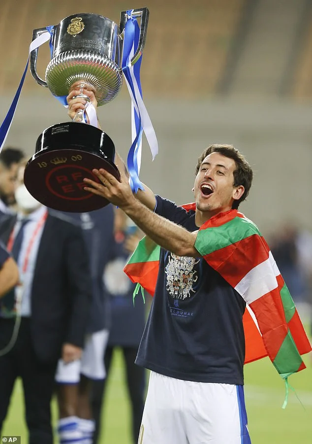 Drama Penalti! Mikel Oyarzabal Bawa Real Sociedad Raih Gelar Copa del Rey 2026