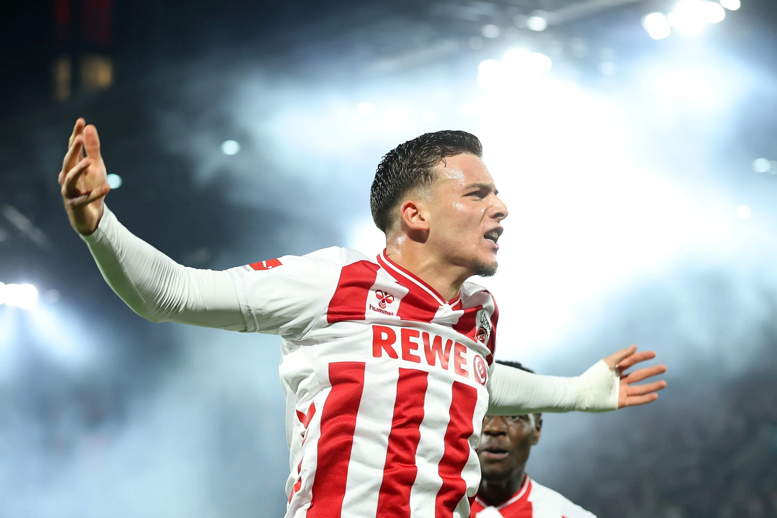 Drama Penalty Awal Saïd El Mala Bawa Köln ke Puncak Kemenangan atas Bremen