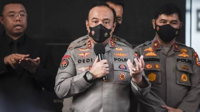 Dua Kejadian Mengerikan dan Dua Langkah Besar: Dari Penembakan Polisi hingga Tragedi Anak di Amerika