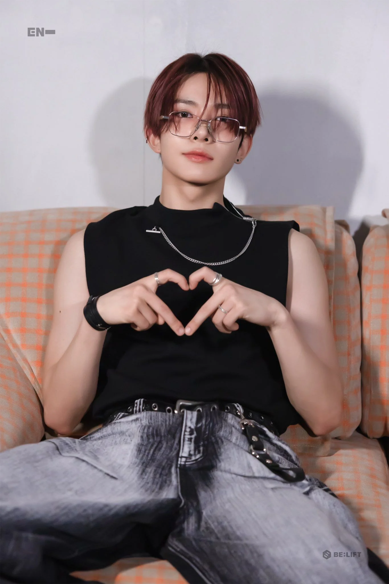 Eks ENHYPEN Heeseung Luncurkan Era Solo dengan Nama Panggung EVAN, Penggemar Bergemuruh!