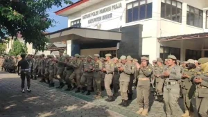 Gaya Hedon Idja Djajuli: Satpol PP Bogor Gadaikan SK Anggota, Korban Kini Terjerat Cicilan