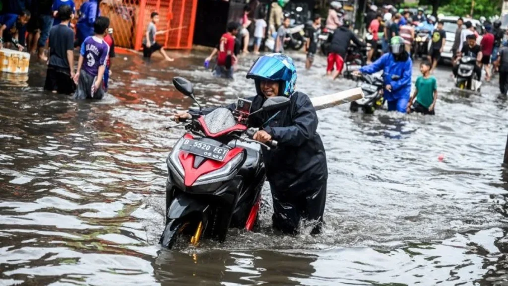 Hujan Membasahi Jakarta dan Jawa Barat: Prediksi Cuaca Hari Ini yang Wajib Anda Ketahui!