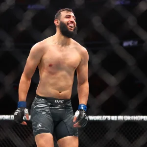 Johnny Walker Siap Guncang UFC 327: Dari Persiapan Seadanya ke Panggung Gelar Dunia