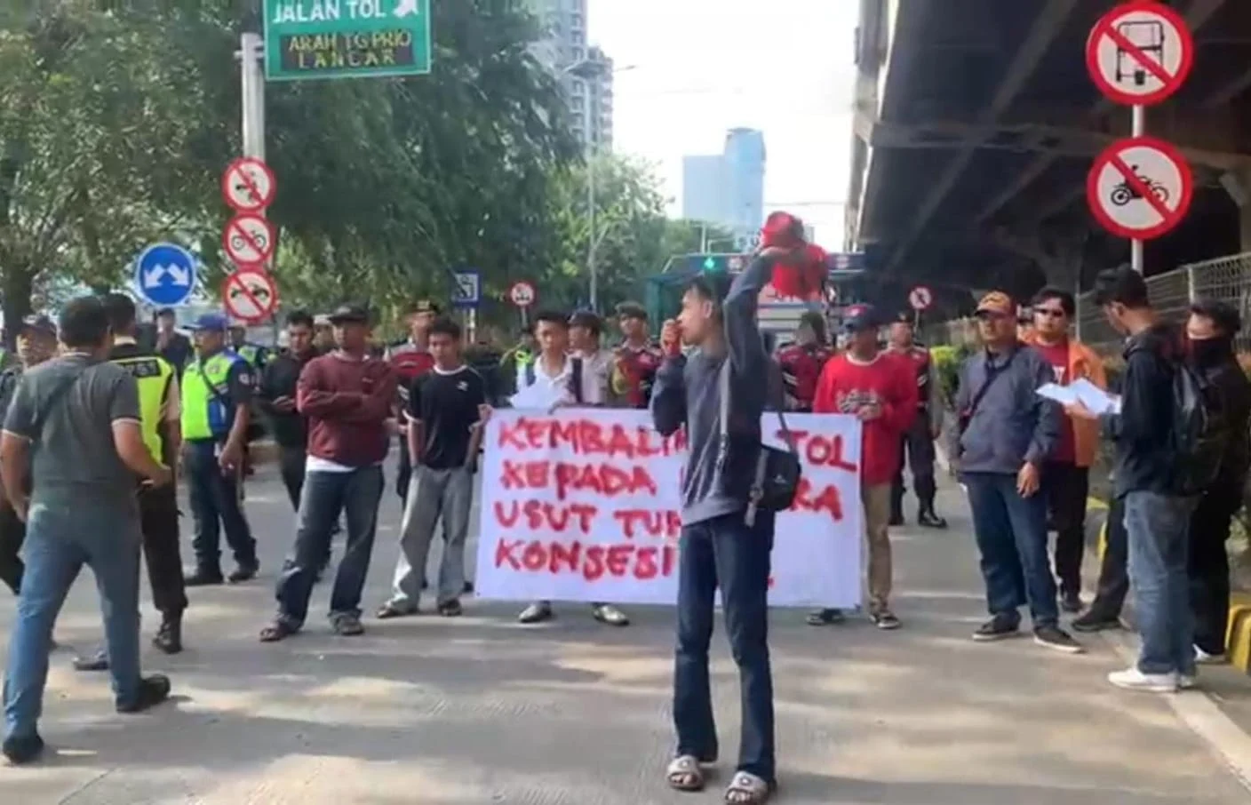 KAKI Desak Kejagung Bongkar Skandal Kredit Macet Kalla Group dan Perpanjangan Tol CMNP Tanpa Tender