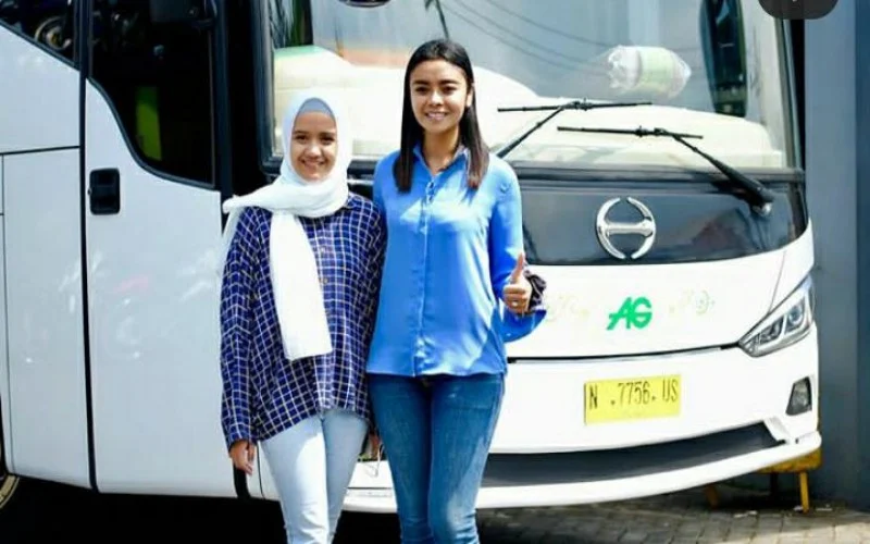 Kartini di Balik Kemudi: Kisah Inspiratif Pengemudi Bus Indonesia yang Menguasai Jalanan Melbourne