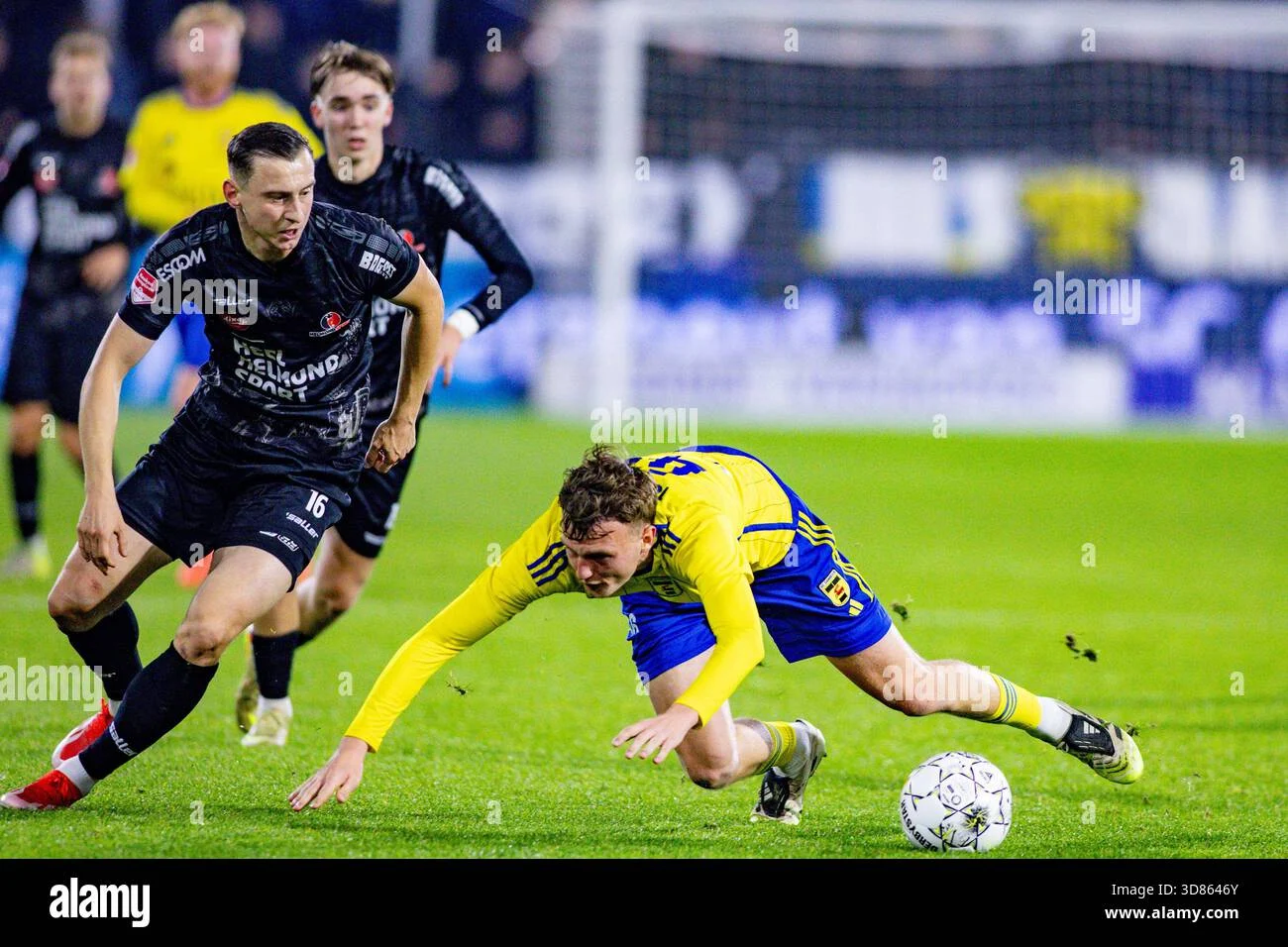 Kekacauan di Stadion Leeuwarden: Laga Cambuur vs Vitesse Berakhir Dihentikan, Drama Play‑off Eerste Divisie Meningkat