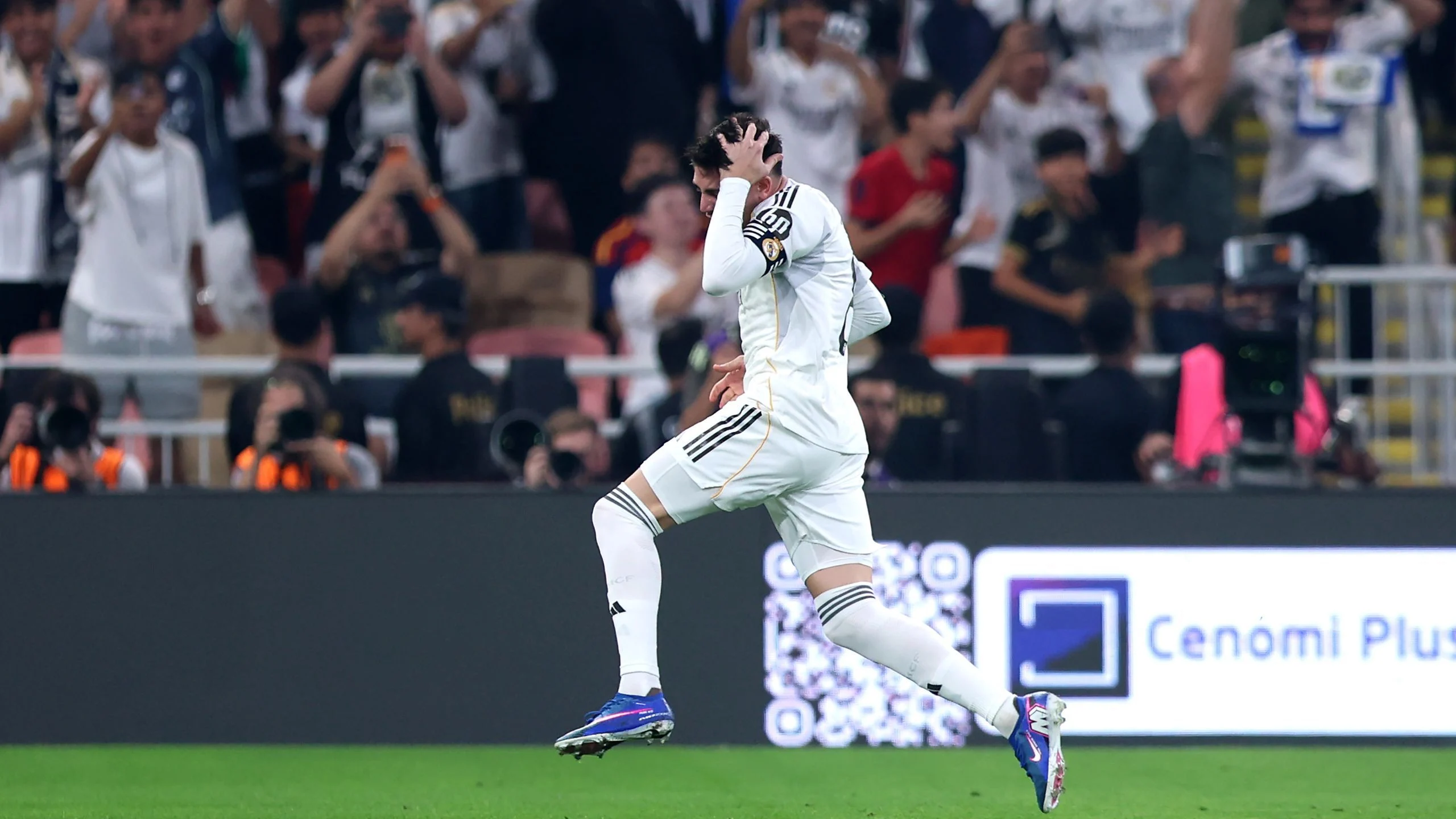 Kick yang Mengguncang Dunia: Dari Free‑Kick Atletico hingga Kick‑off Tur BTS Global