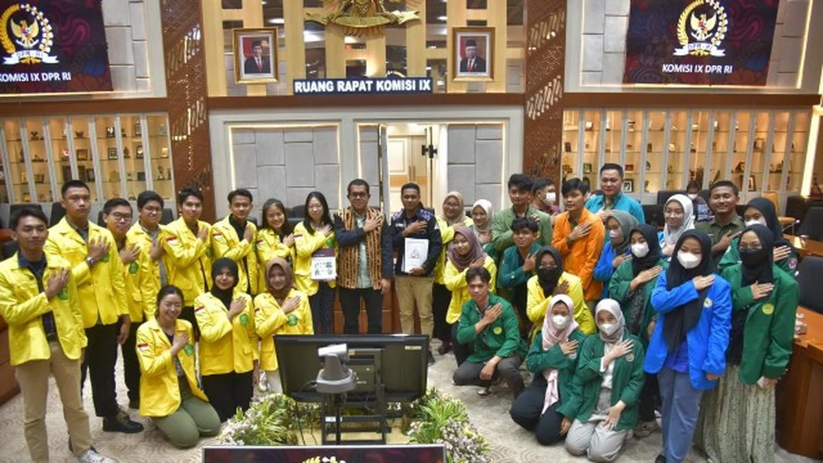 Komisi IX DPR Angkat Suara: Pelarangan Vape Wajib Diperketat demi Kesehatan dan Keamanan Nasional