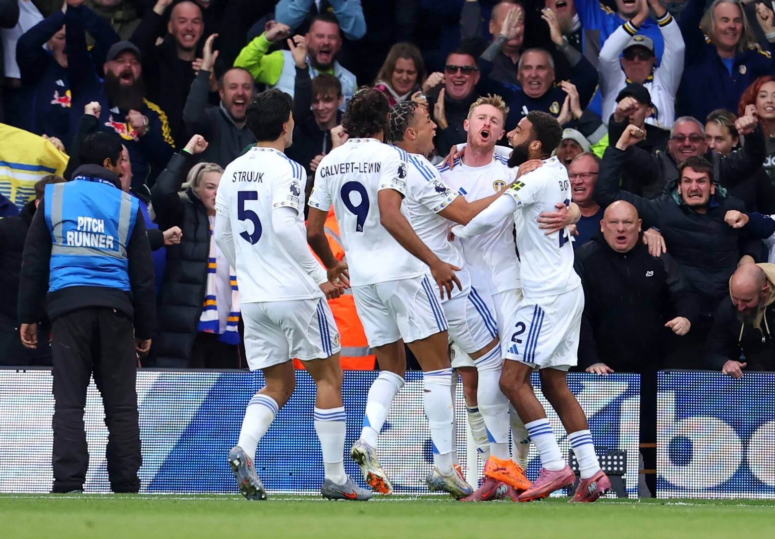 Leeds United Bangkit, Tottenham Terancam Turun: Drama Relegasi Premier League 2026 Mengguncang Musim Akhir
