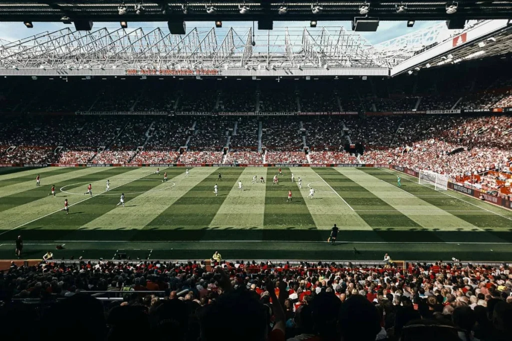 Leeds United Pecahkan Kutukan 1981 di Old Trafford, Sementara Manchester United Siapkan Perubahan Besar Leeds United Pecahkan Kutukan 1981 di Old Trafford, Sementara Manchester United Siapkan Perubahan Besar