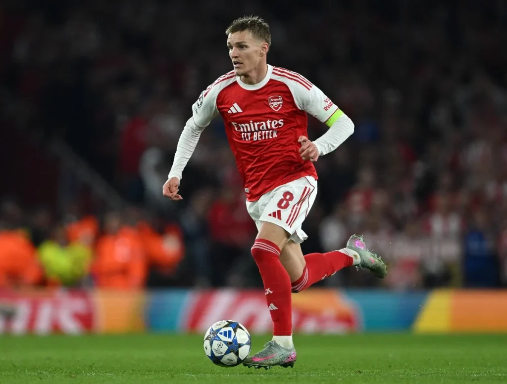 Martin Ødegaard Buka Suara: Komitmen Arsenal di Tengah Sorotan Transfer dan Tantangan Champions League Martin Ødegaard Buka Suara: Komitmen Arsenal di Tengah Sorotan Transfer dan Tantangan Champions League