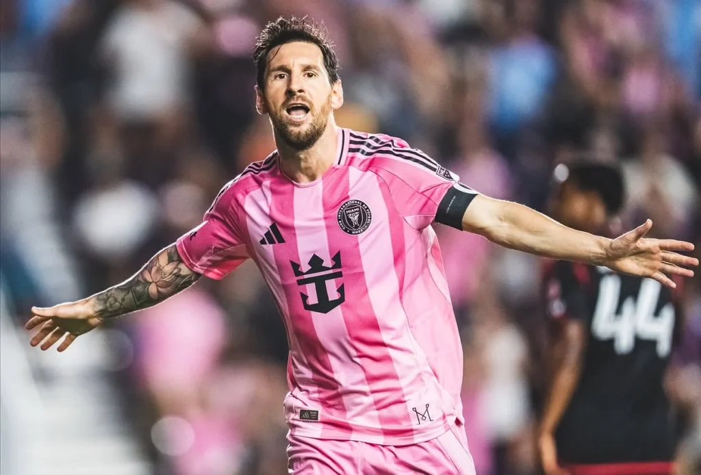 Messi Ikuti Jejak Ronaldo: Akuisisi UE Cornellà, Langkah Besar di Liga Spanyol Kasta Bawah Messi Ikuti Jejak Ronaldo: Akuisisi UE Cornellà, Langkah Besar di Liga Spanyol Kasta Bawah