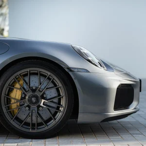 Misteri 911: Dari Panggilan Darurat Mengguncang Hukum hingga Kecepatan Porsche Legendaris