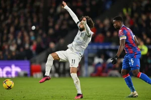 Mohamed Salah Cedera di Crystal Palace, Ancaman Akhir Karier di Liverpool Menggemparkan Fans
