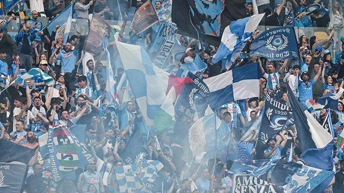 Napoli 4-0 Cremonese: Kemenangan Besar Tunda Pesta Scudetto Inter