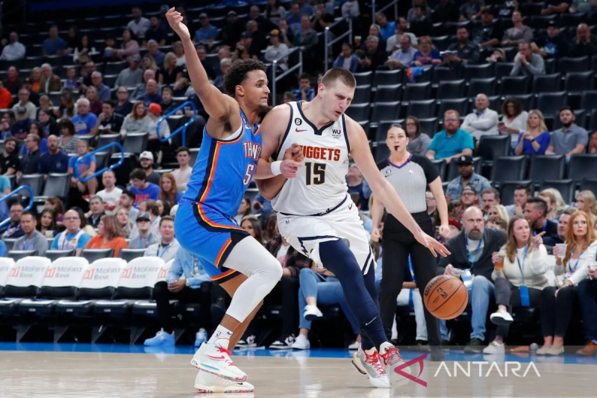 Nuggets Raih Kemenangan Ke-11 Beruntun dengan Dominasi 127-107 atas Thunder: Dampak pada Posisi Playoff